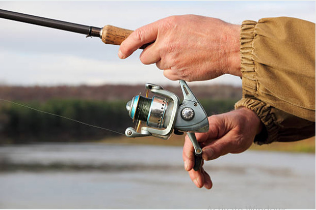 How to clean fishing rod guides